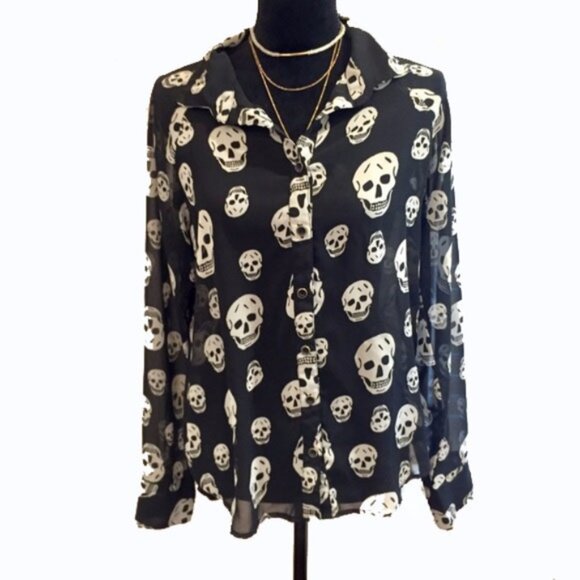 MARISOL | Skull Sheer Blouse (Size L) - Picture 3 of 9